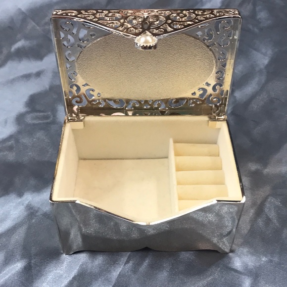 Mini jewelry box - Picture 2 of 4